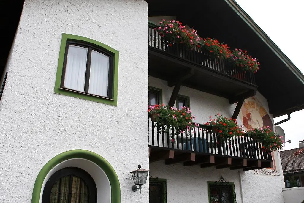 Gastehaus Sonnenkreis Guest House Ruhpolding