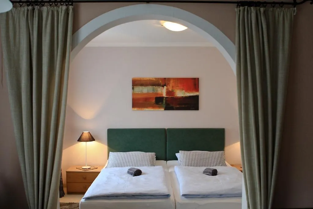 Gastehaus Sonnenkreis Guest House Ruhpolding Apartment