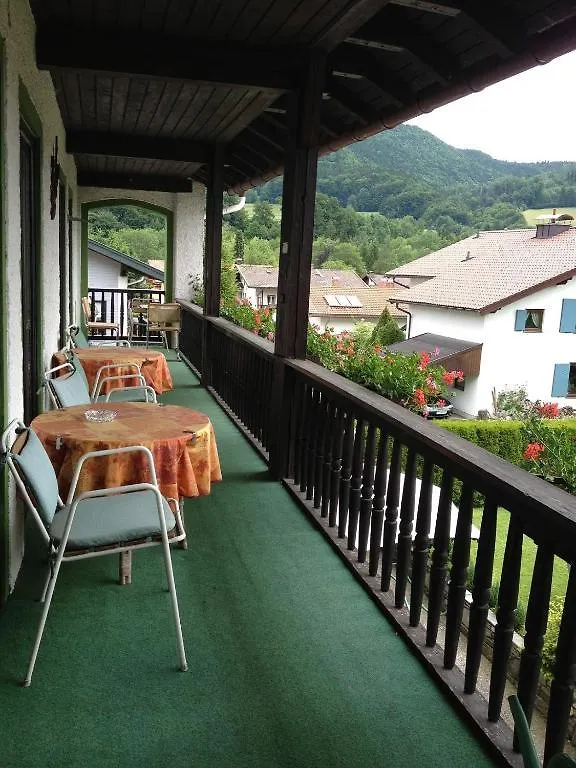 Apartment Gastehaus Sonnenkreis Guest House Ruhpolding
